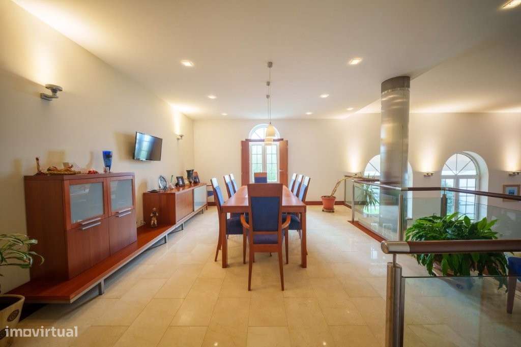 Moradia T5 - Tomar, inserida num amplo terreno de 15.560 m²-9