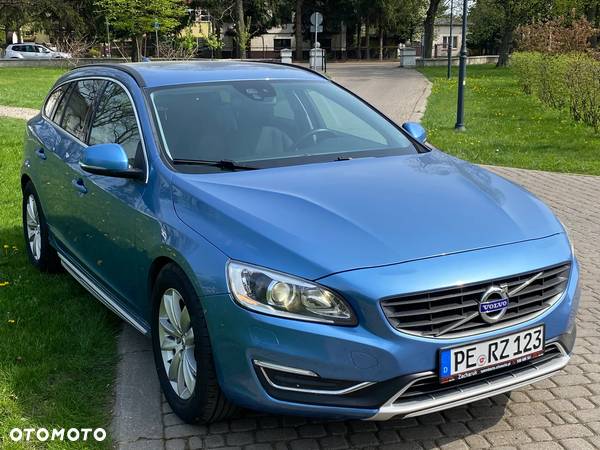 Volvo V60 T4 Summum - 15