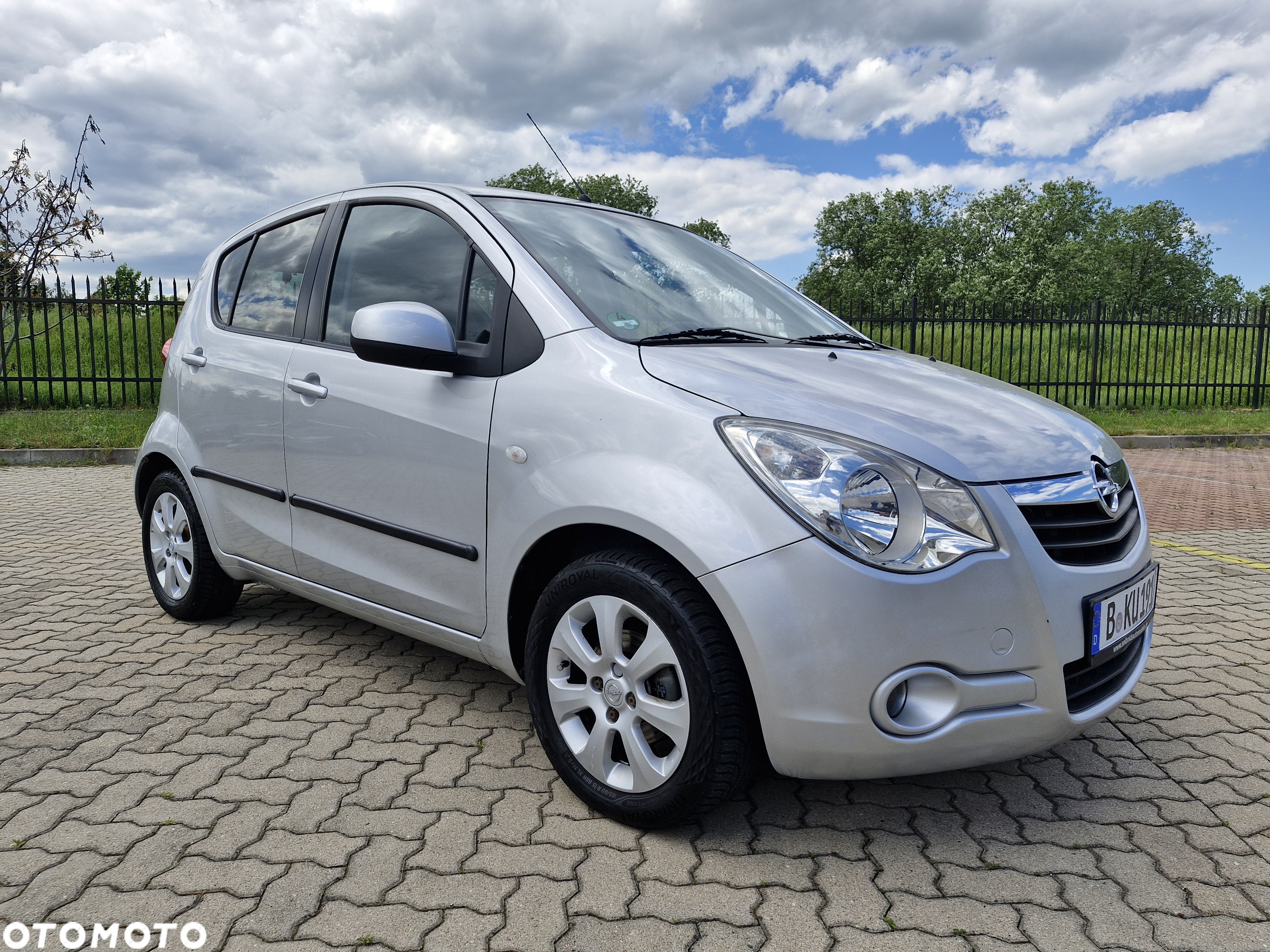 Opel Agila 1.0 Essentia - 4