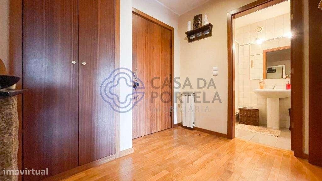 Apartamento T2 em zona tranquila na Foz do Douro com 80m2 de Área Priv - Grande imagem: 4/26