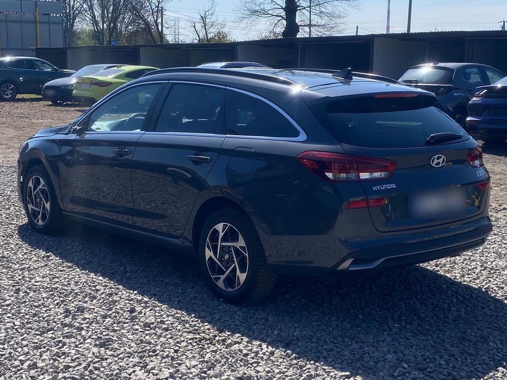 Hyundai i30 III 1.5 T-GDI 48V Smart DCT 2025