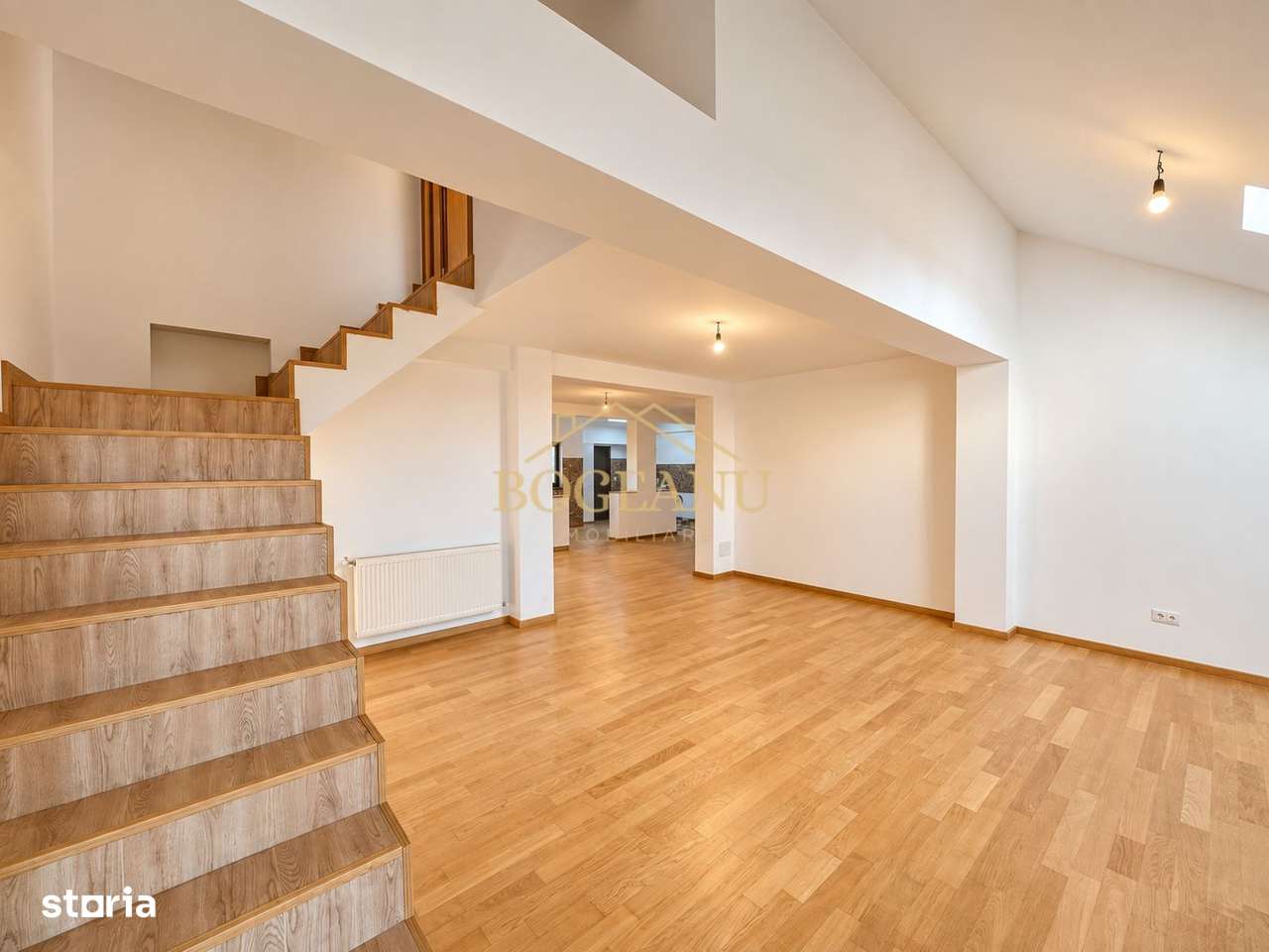 BG214-Apartament cu 3 camere, 140 mp, pe două niveluri | Giroc-2
