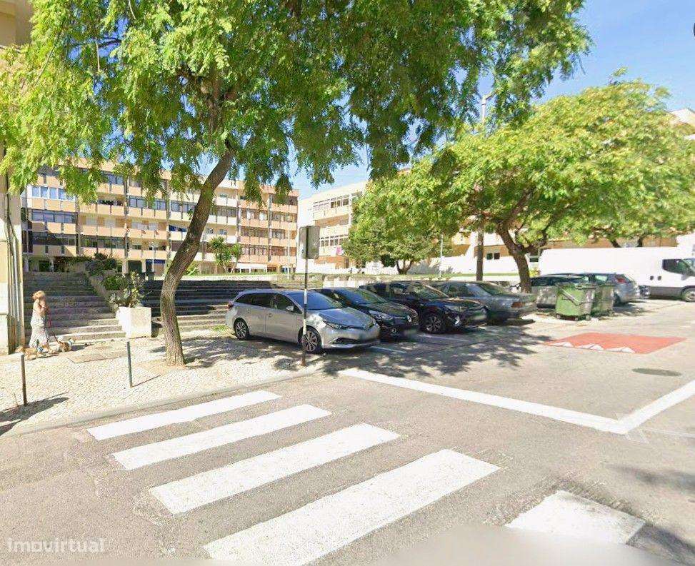 Apartamento T2 Quinta Nova - Charneca de Caparica-11