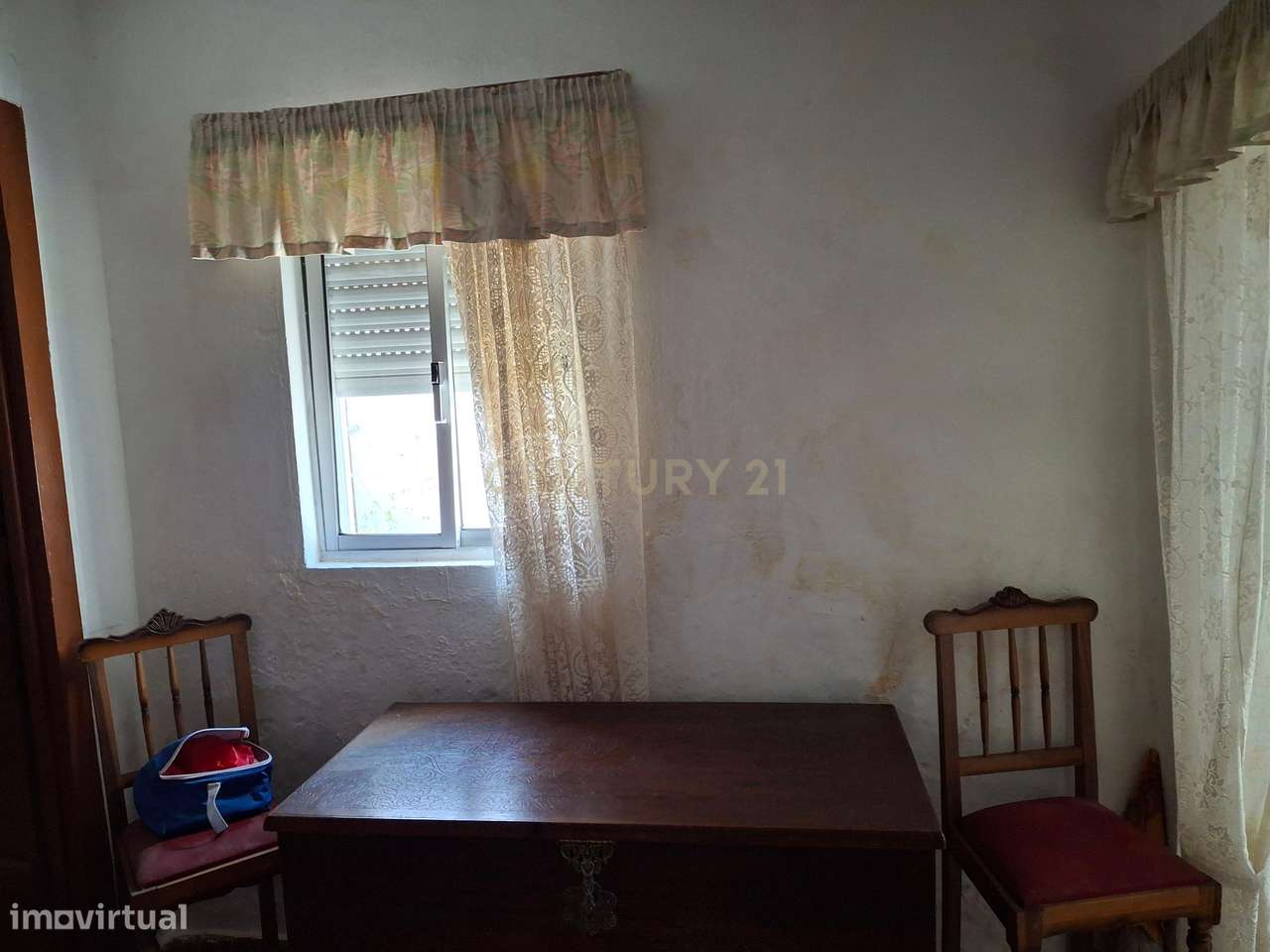 Moradia para Recuperação no Montijo com Jardim e Garagem-19