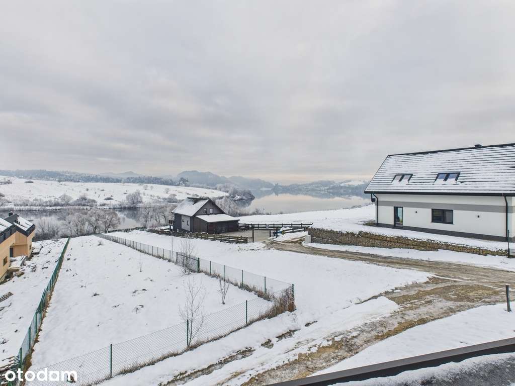 Dom z widokiem na J. Czorsztyńskie i dwa zamki-15