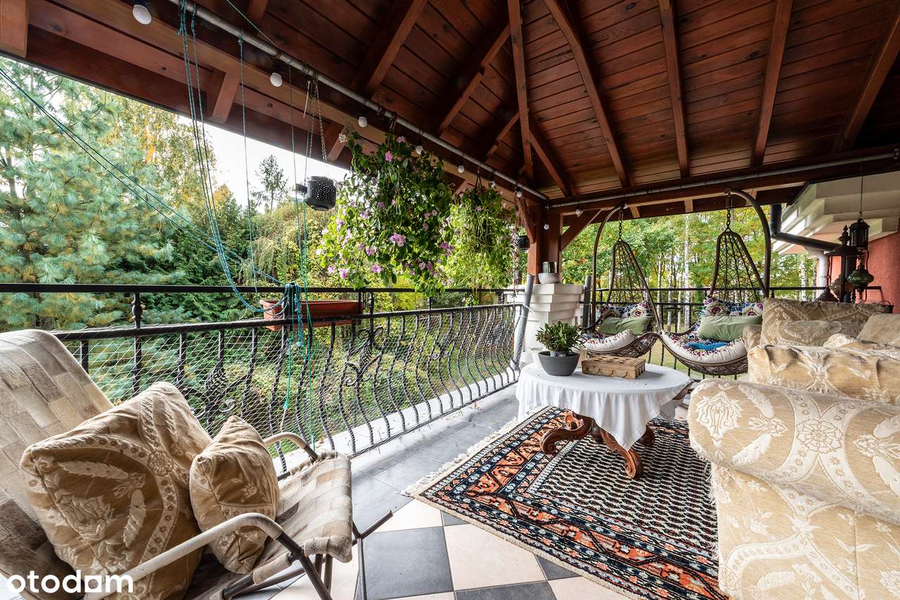 Klimatyczny dom z dużą działką w Złotokłosie-15