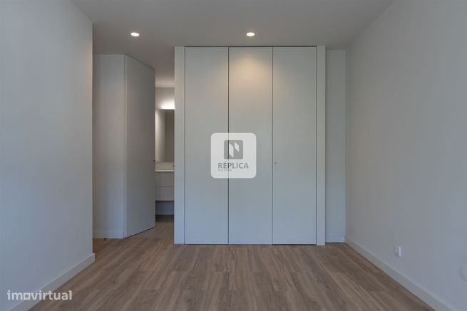 Apartamento T3 renovado em Massarelos-28