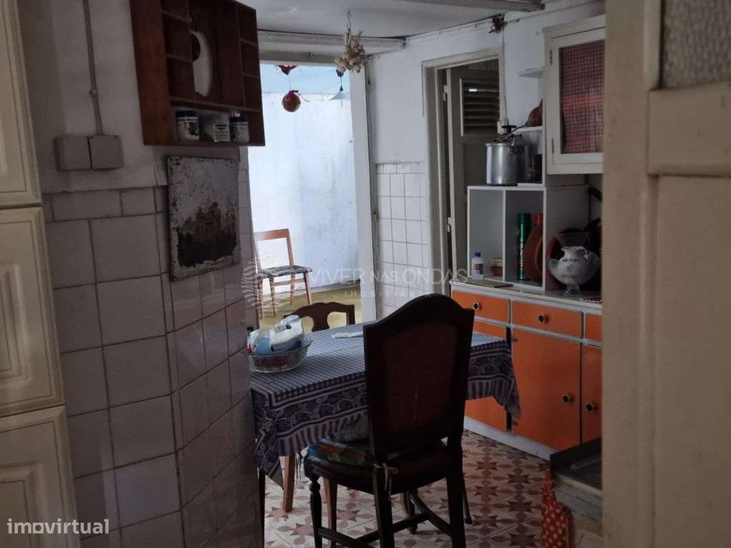 Investimento | Moradia T4 em Alverca do Ribatejo! Quatro frações pa... - Grande imagem: 5/19