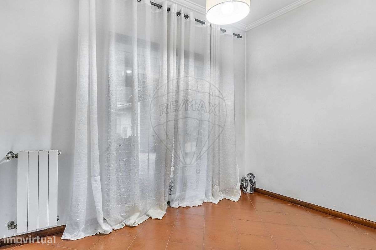 Moradia T5 individual em Nogueira - Braga-11