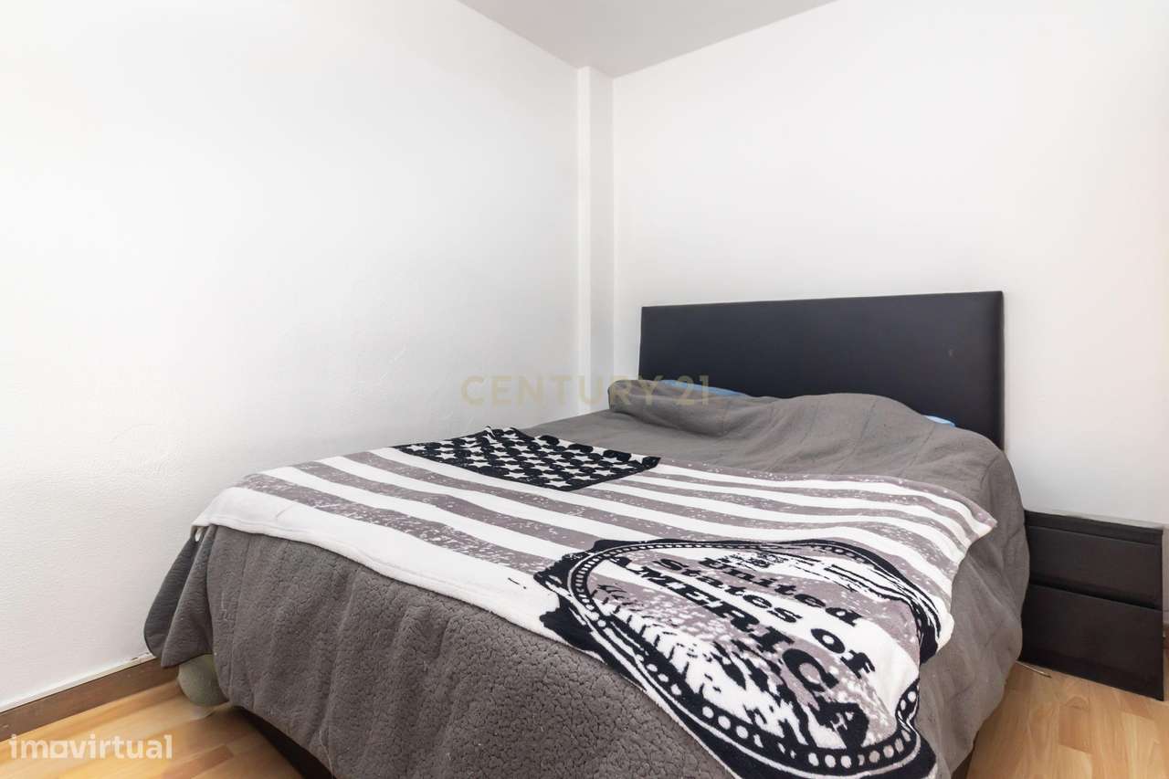 Apartamento T2+1 com Vista Mar | Viso – Setúbal-9