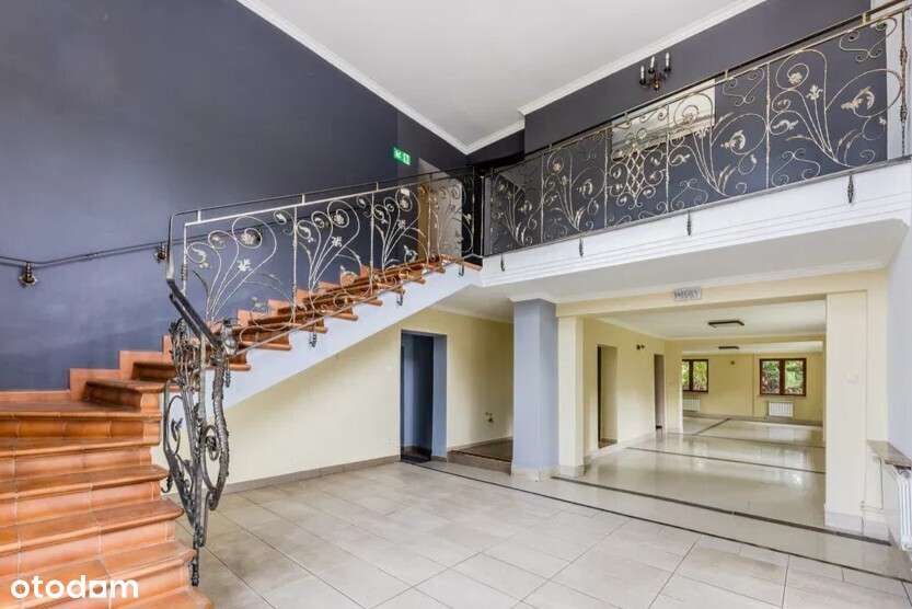 Budynek 2300m pod hotel, salę weselną, inne usługi-6