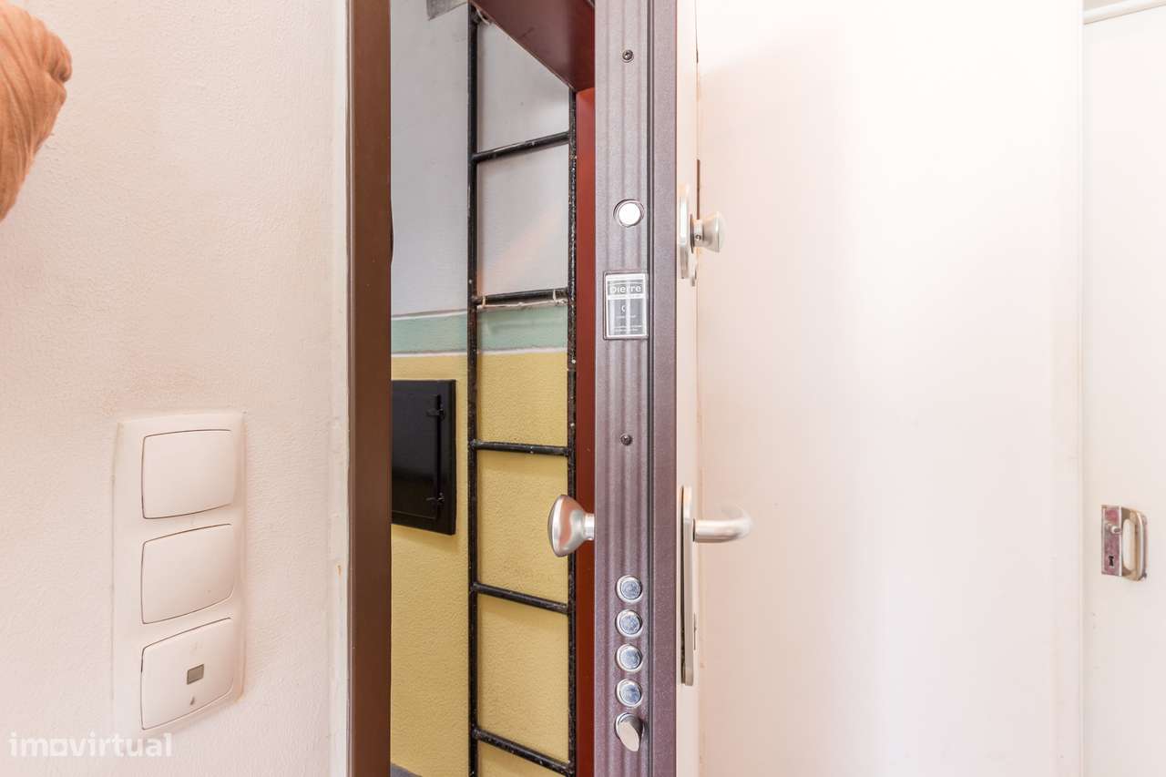 T2 no Lavradio, Barreiro (Cozinha em Open Space)-16