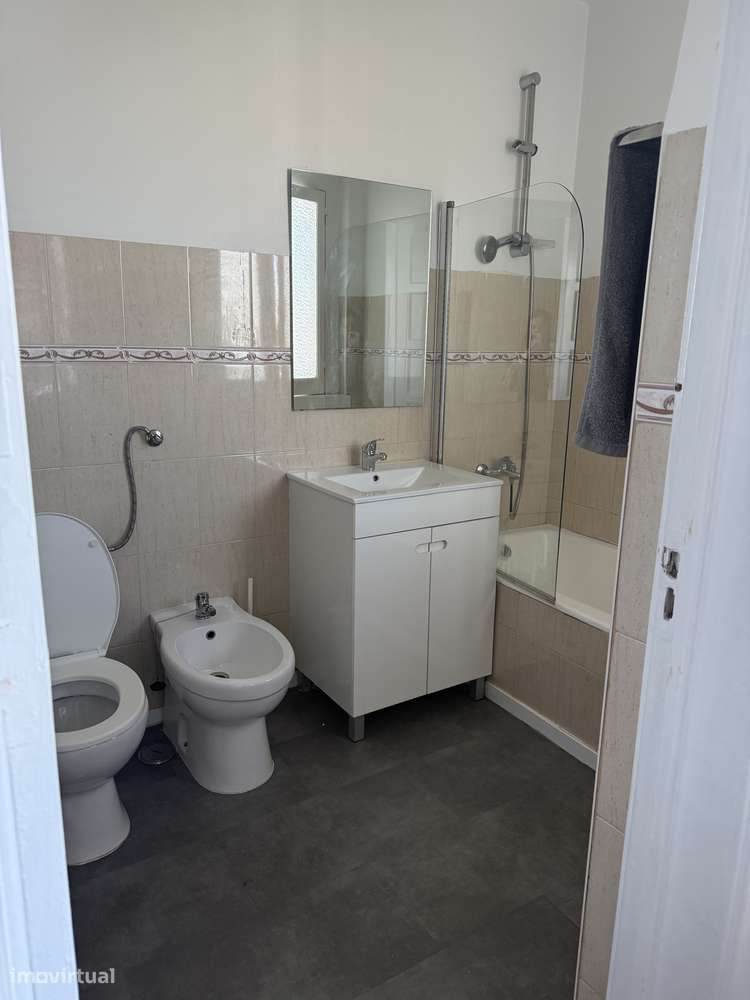 Apartamento T1 - Avenida das Forças Armadas - Grande imagem: 4/5