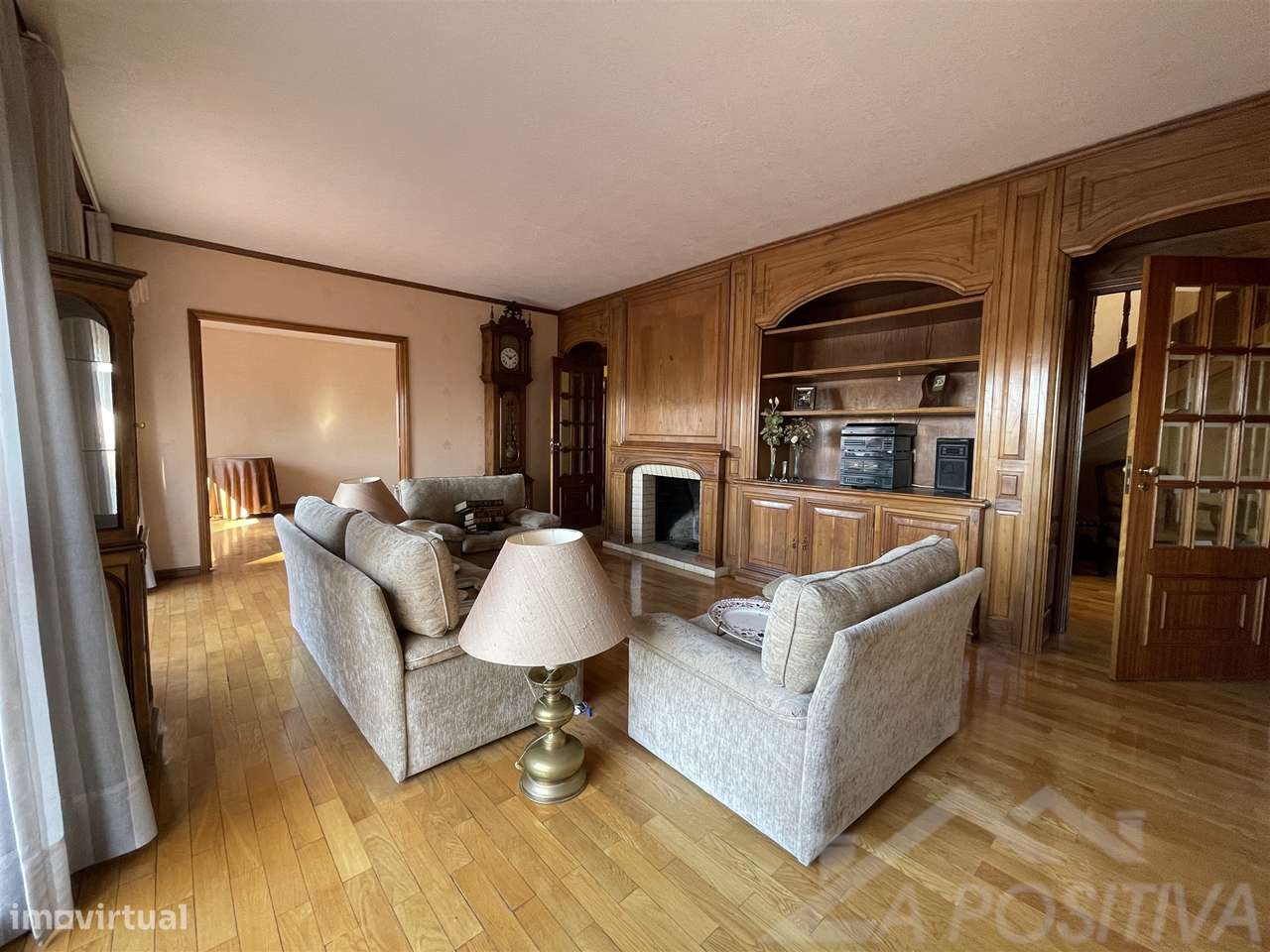 Apartamento T6 Venda em São João da Madeira,São João da Madeira-3