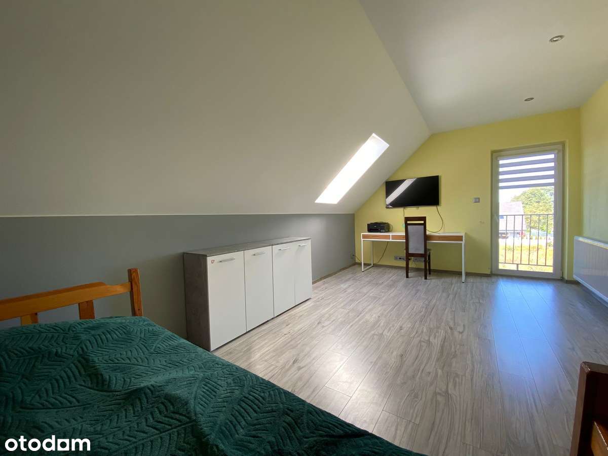 Nowoczesny dom w Kudrowicach - przestrzeń, komfort i dodatkowy garaż-13