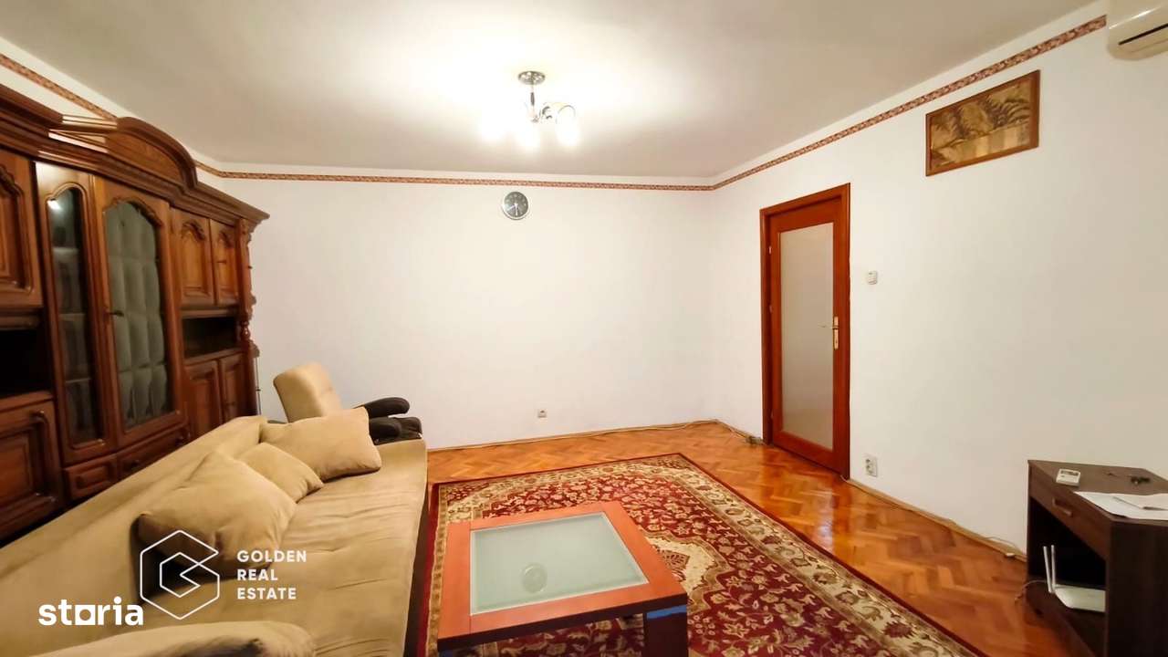 Apartament spatios cu 2 balcoane, centrala proprie, zona Micalaca - Imagine principală: 2/10