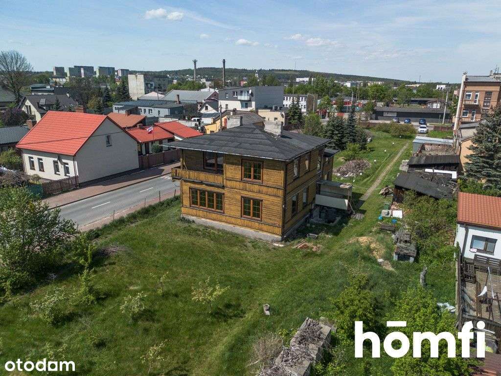 Dom z historią położony na dużej działce - 2500m - Pełny obrazek: 2/18