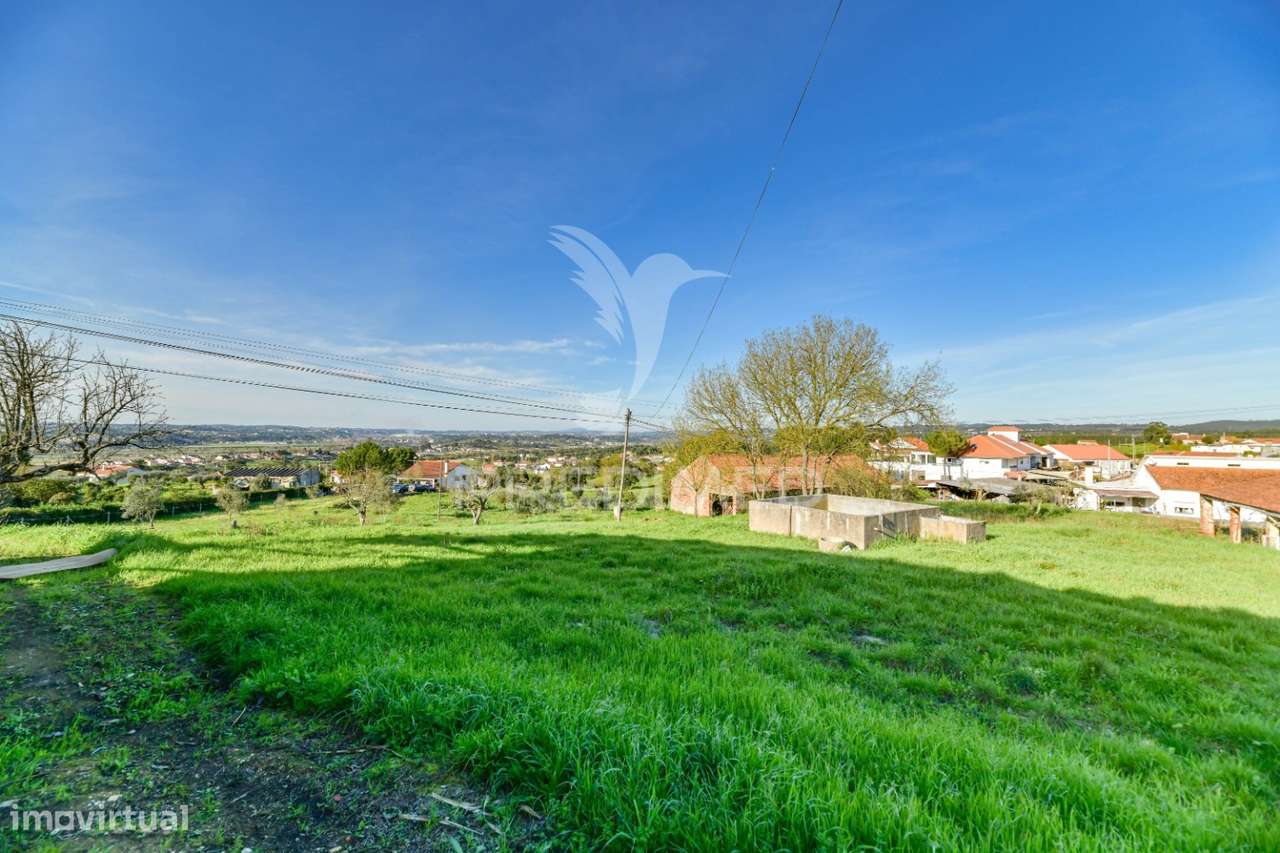 Terreno rústico de 6291m2 e 125m2 de área urbana, Portela - Grande imagem: 1/19