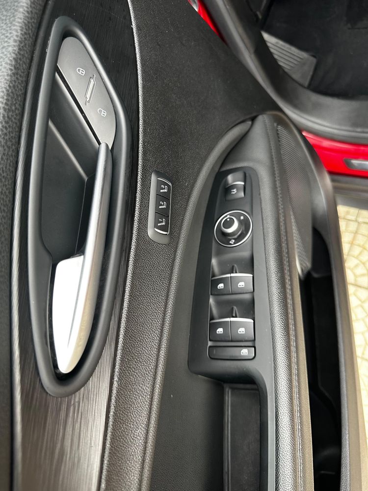 Alfa Romeo Stelvio - foto 8