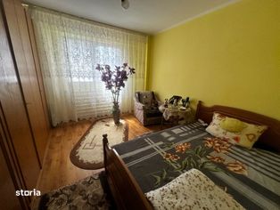 Apartament 2 camere 53 mp, decomandat, etaj 3 - zona Primăverii