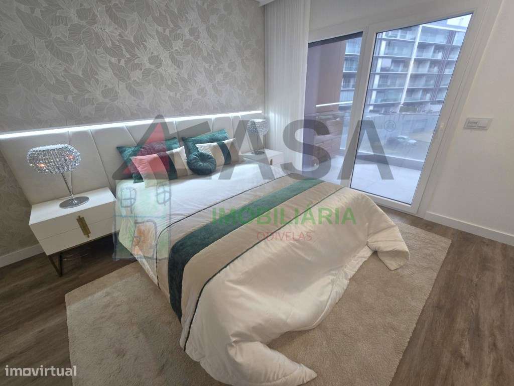 Empreendimento novo com piscina T2 e T3 disponíveis-25