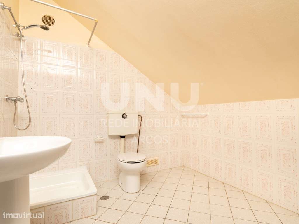 Moradia Bi-Familiar-34