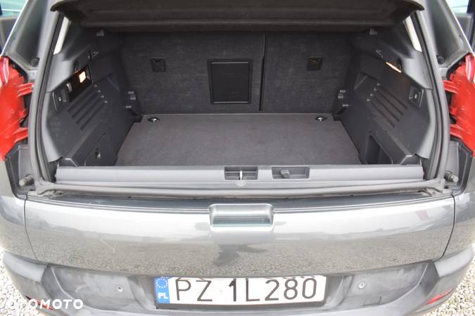 Peugeot 3008 1.6 HDi Style - 15