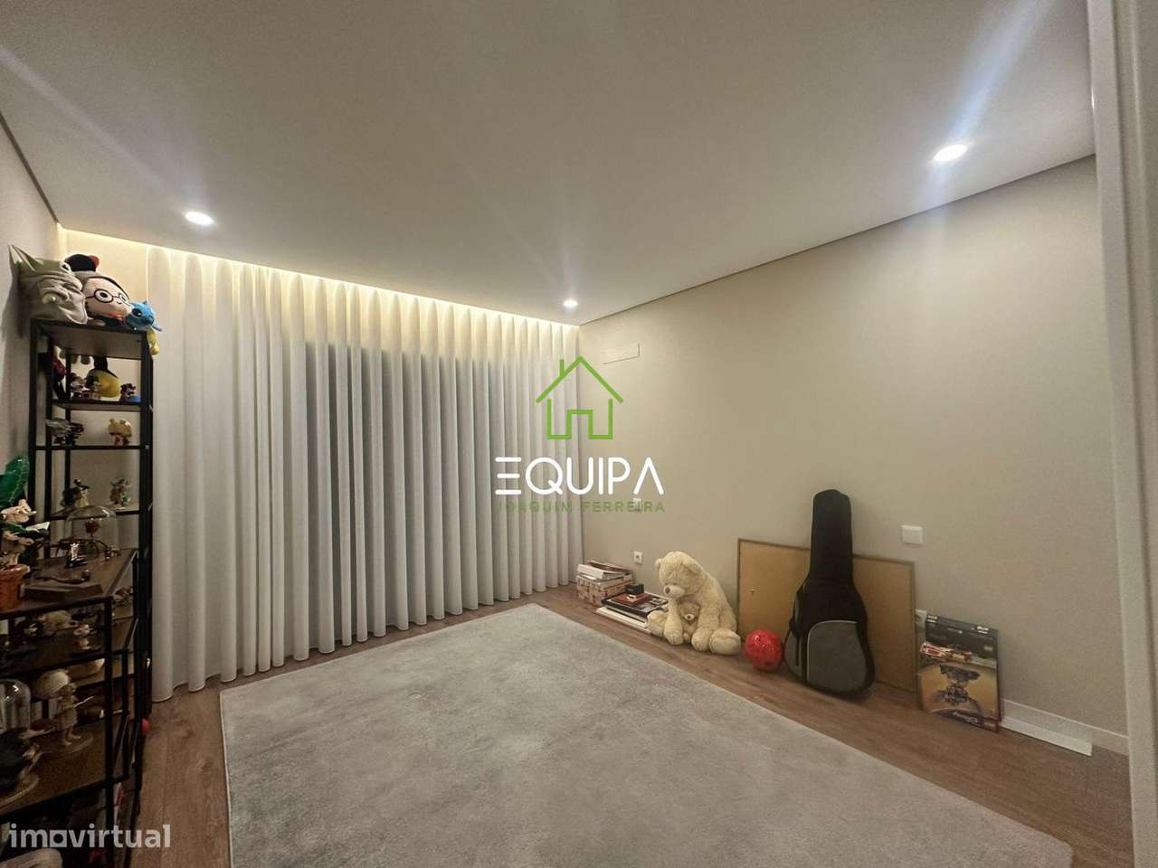 Moradia T3 em banda Guardizela, Guimarães - Grande imagem: 5/11