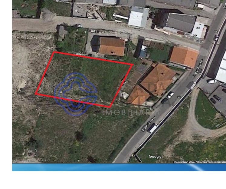 Terreno c/1200m2, para construção de moradia isolada, localizado numa