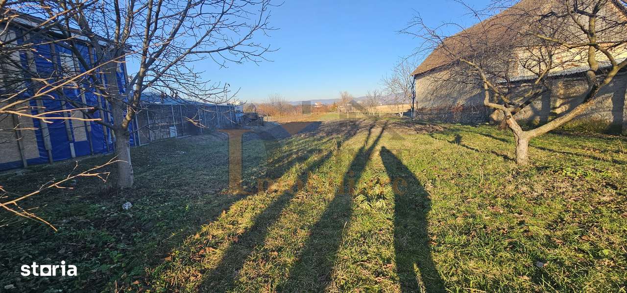 Casă in stil săsesc, 5 camere, 2500 mp teren, Bod zonă centrală. - Imagine principală: 4/12