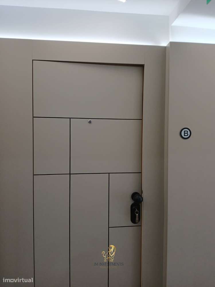 Apartamento Duplex T0 Novo-16