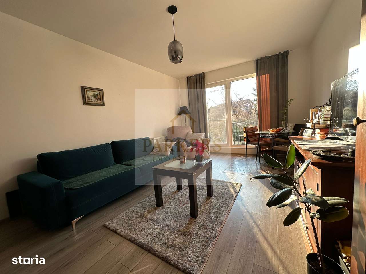 Apartament de vanzare 2 camere cu gradina in Floresti utilat mobilat-6