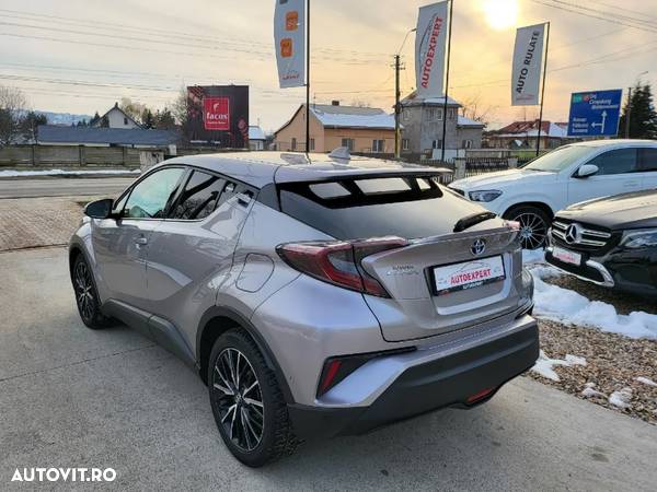 Toyota C-HR 1.8 HSD 122 CP 4x2 CVT Style - 10