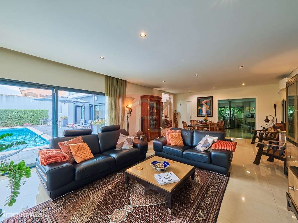 Moradia T4 de Luxo com piscina inserida no condominio privado em Sã...-17