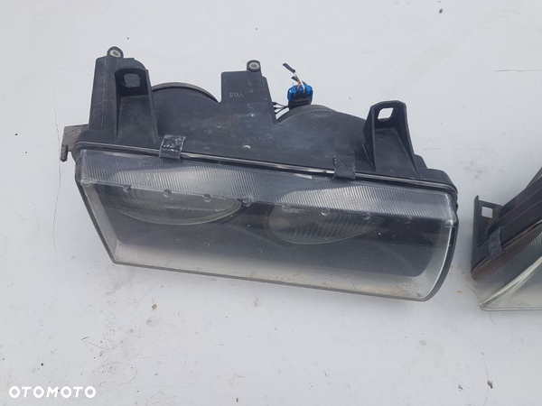 Bmw E36 COMPACT lampa przód przedania PRAWA LEWA EU - 3