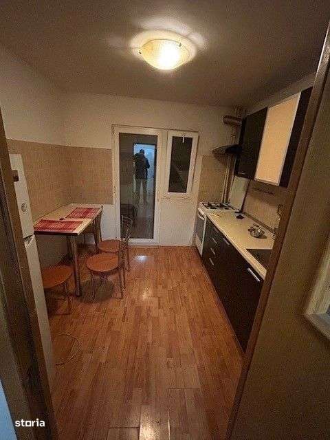 Apartament 3 camere de vanzare Gorjului-7