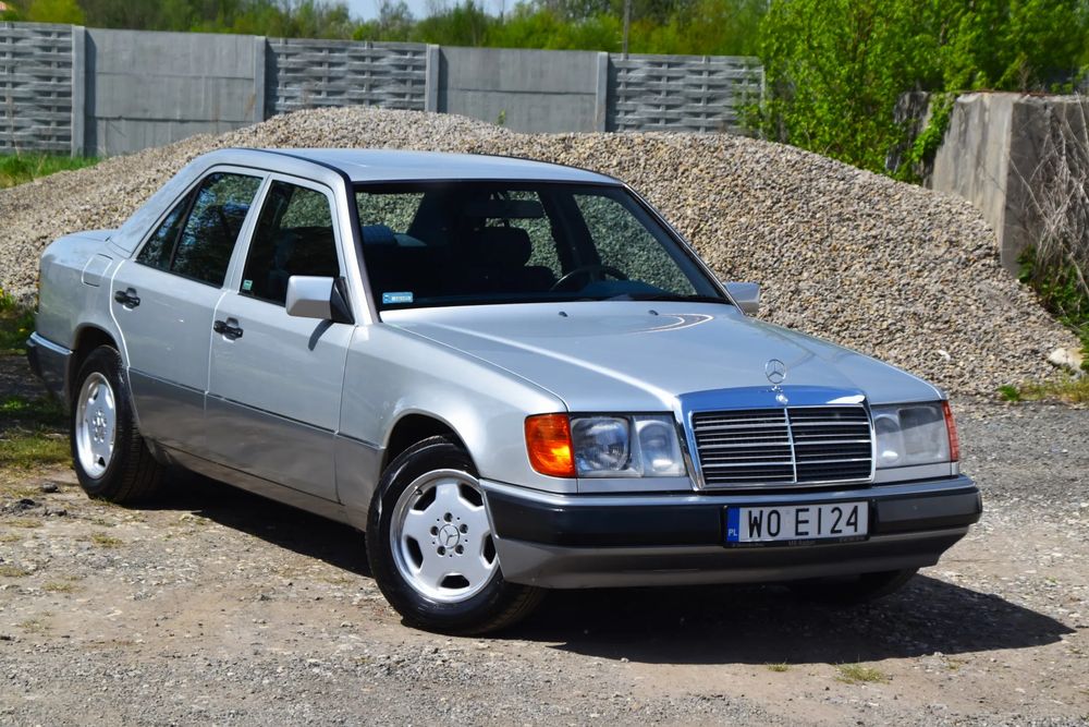 Mercedes-Benz E W124 1992