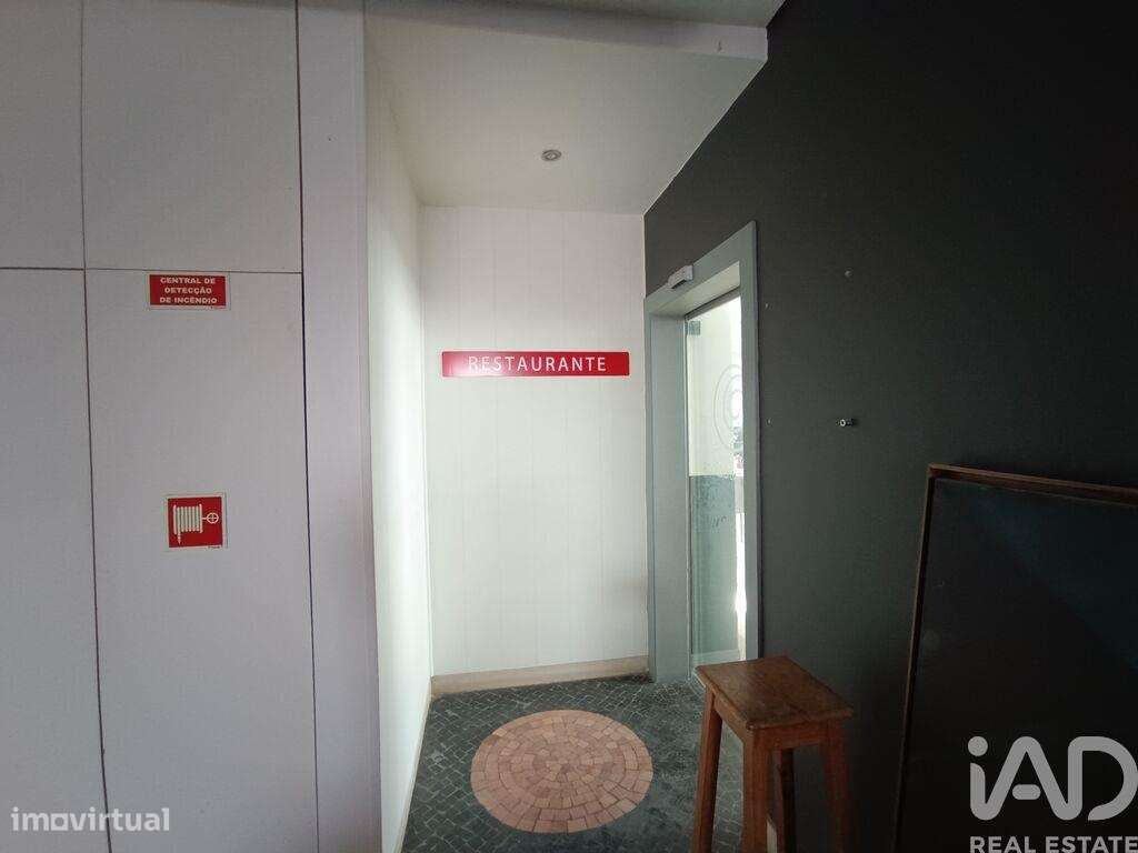 Loja / Estabelecimento Comercial em Carnaxide e Queijas de 384,00 m2 - Grande imagem: 5/29