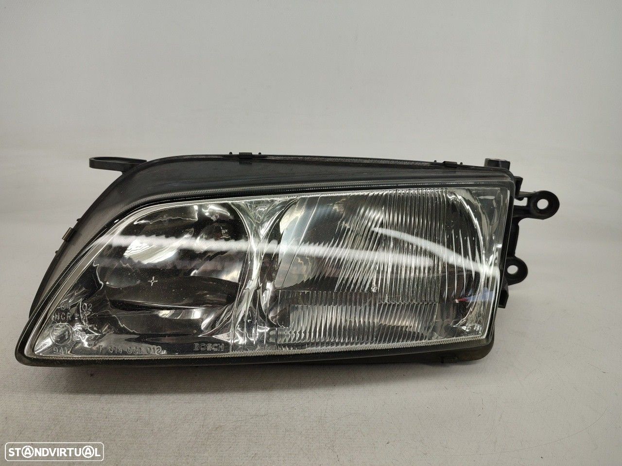 Optica Farol Esquerda Esq Mazda 626 V Break (Gw) - 1