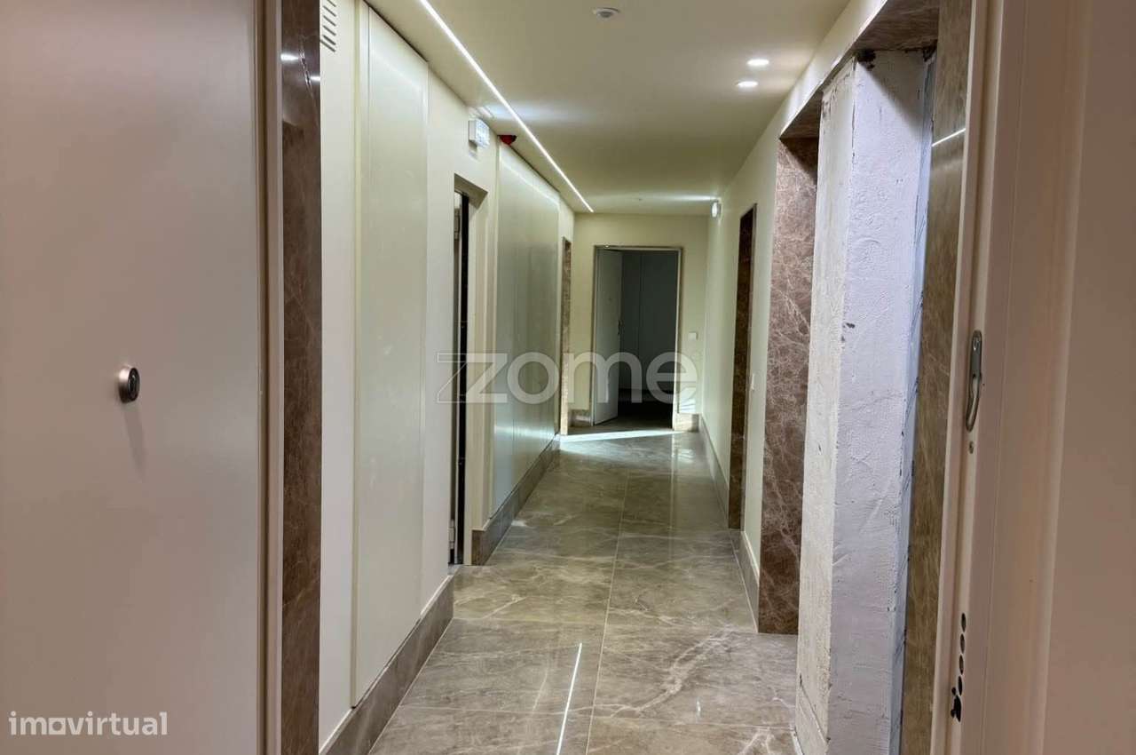 Apartamento T3 com terraço em VNG com 2 lugares de garagem. - Grande imagem: 5/20