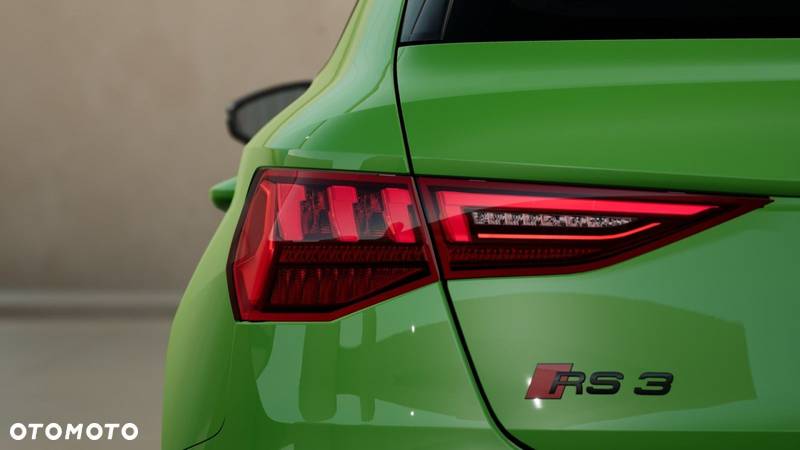 Audi RS3 TFSI Quattro S tronic - 6