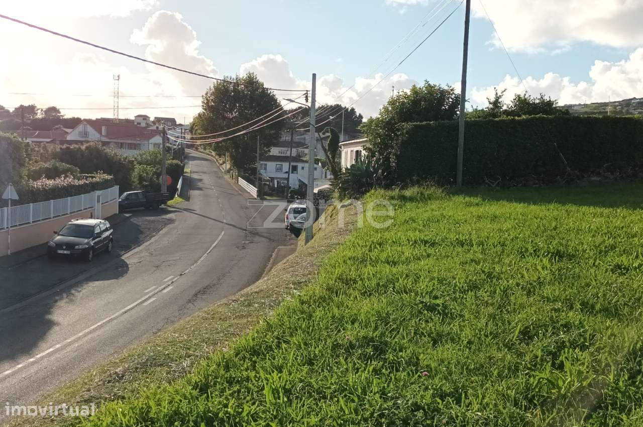 Terreno rústico na Horta - Grande imagem: 5/11