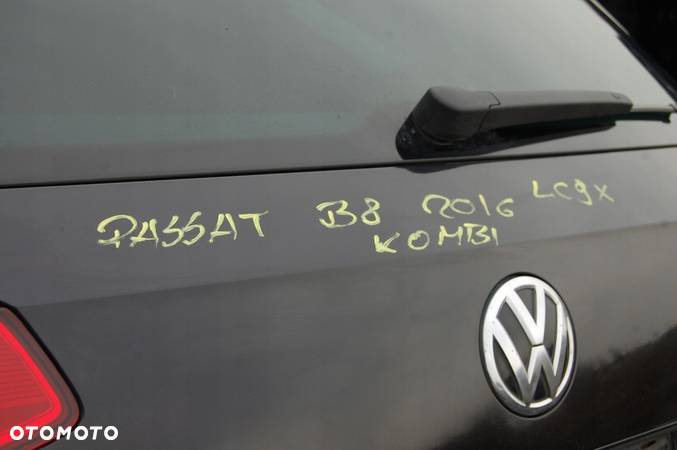 VW PASSAT B8 KOMBI 2018r KLAPA BAGAŻNIKA KPL BEZ LAMP LC9X ŁADNA - 9