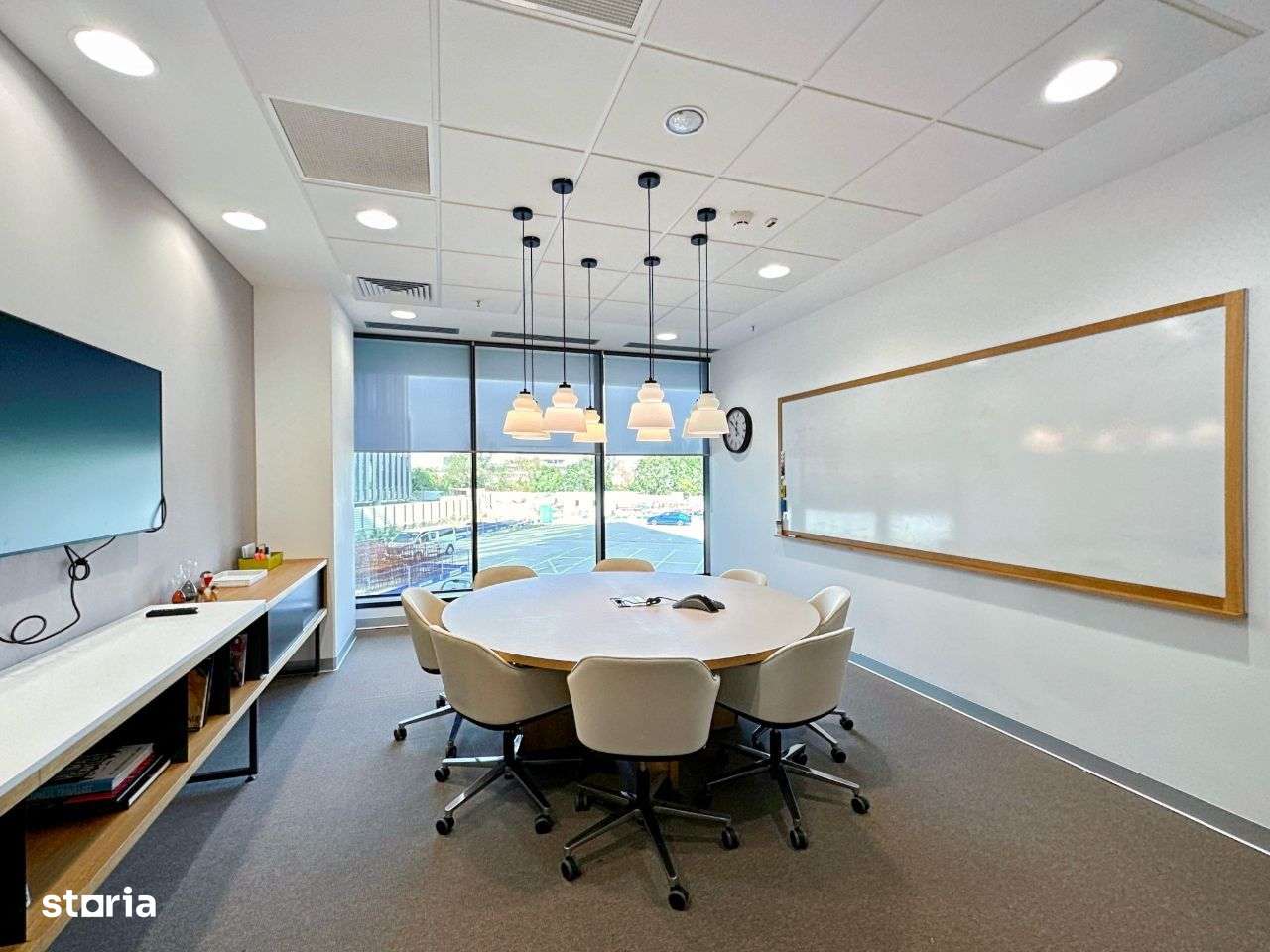 Abonamente flexibile de co-working în Spaces Business Garden - Imagine principală: 3/4