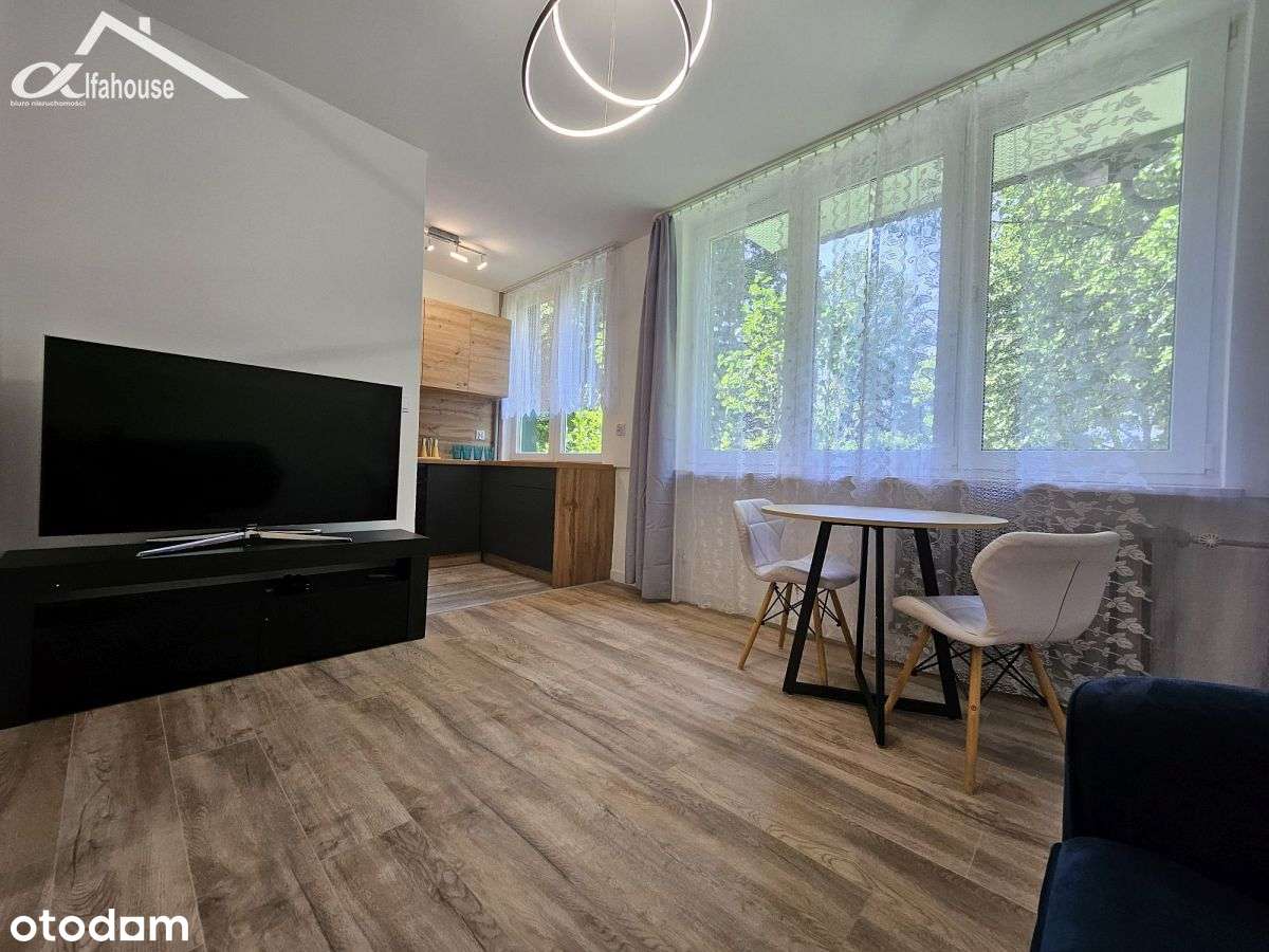 2-pokojowe mieszkanie na Lsm po remoncie-10