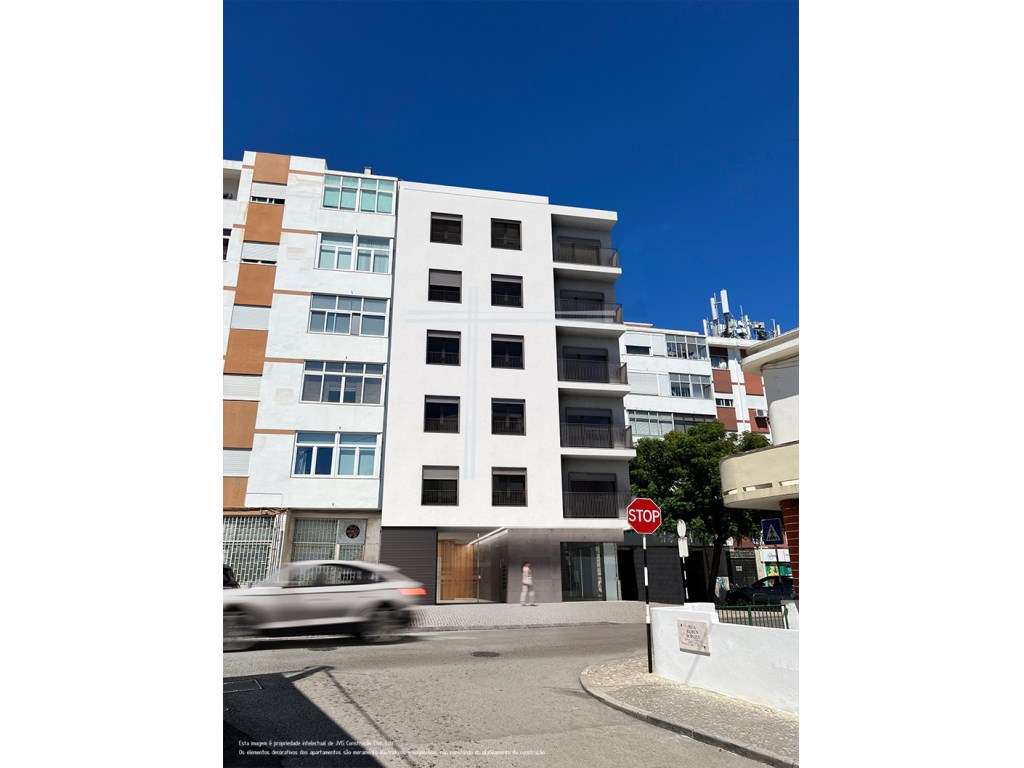 Apartamento T1, com varanda e parqueamento - Feijó-6