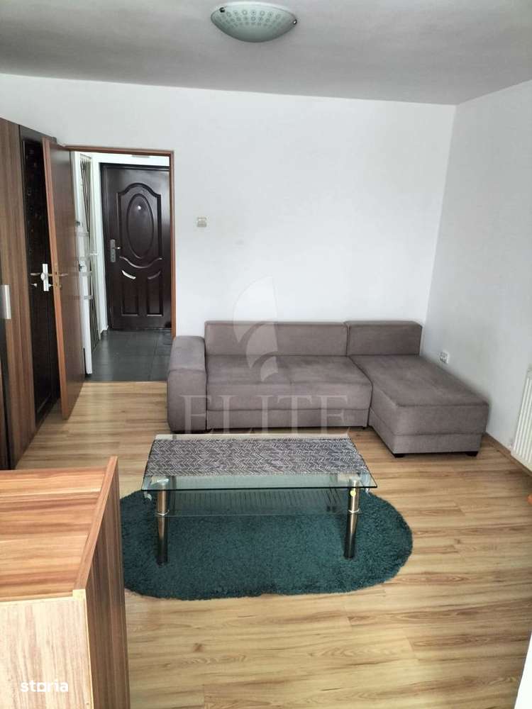 Garsoniera în zona COMPLEX  MERCUR - Imagine principală: 5/7