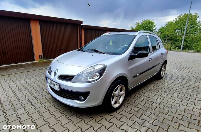 Renault Clio 1.5 dCi Authentique - 1