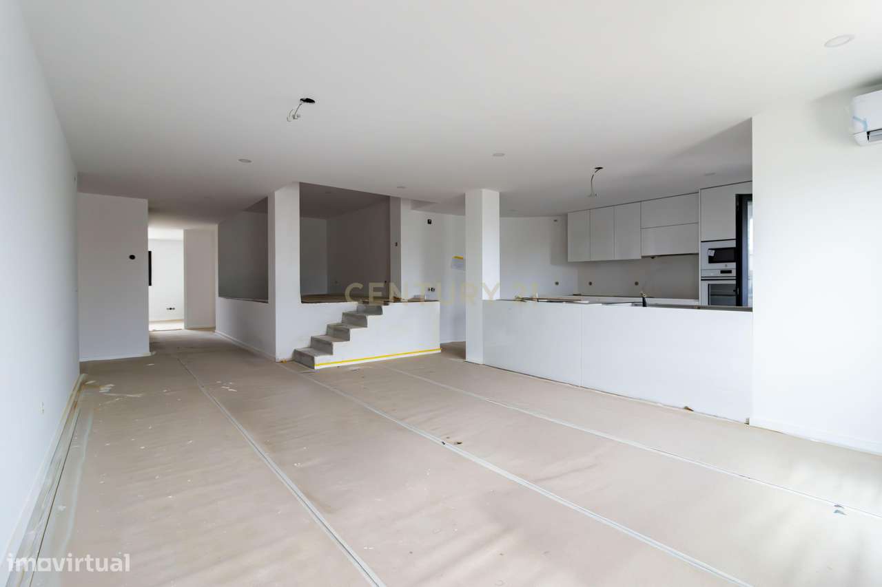 Excelente Apartamento T3 NOVO na Praia Pedra do ouro - Grande imagem: 5/32