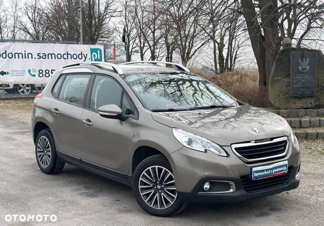 Peugeot 2008 1.2 Pure Tech Style EU6 - 19